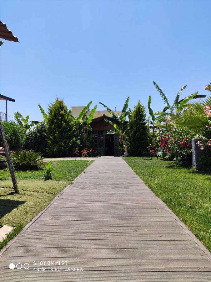 Nostalgia World Otel Kızılot 外观 照片
